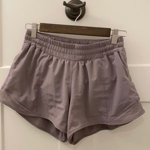 Size 6 lululemon hotty hot short